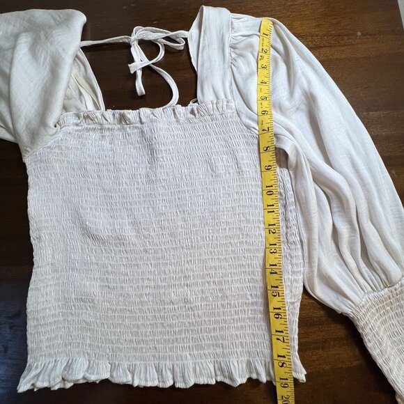 Whimsical Fairycore Milkmaid Flowy Puff Sleeve Feminine Dainty Ivory Top Large - Picture 8 of 10